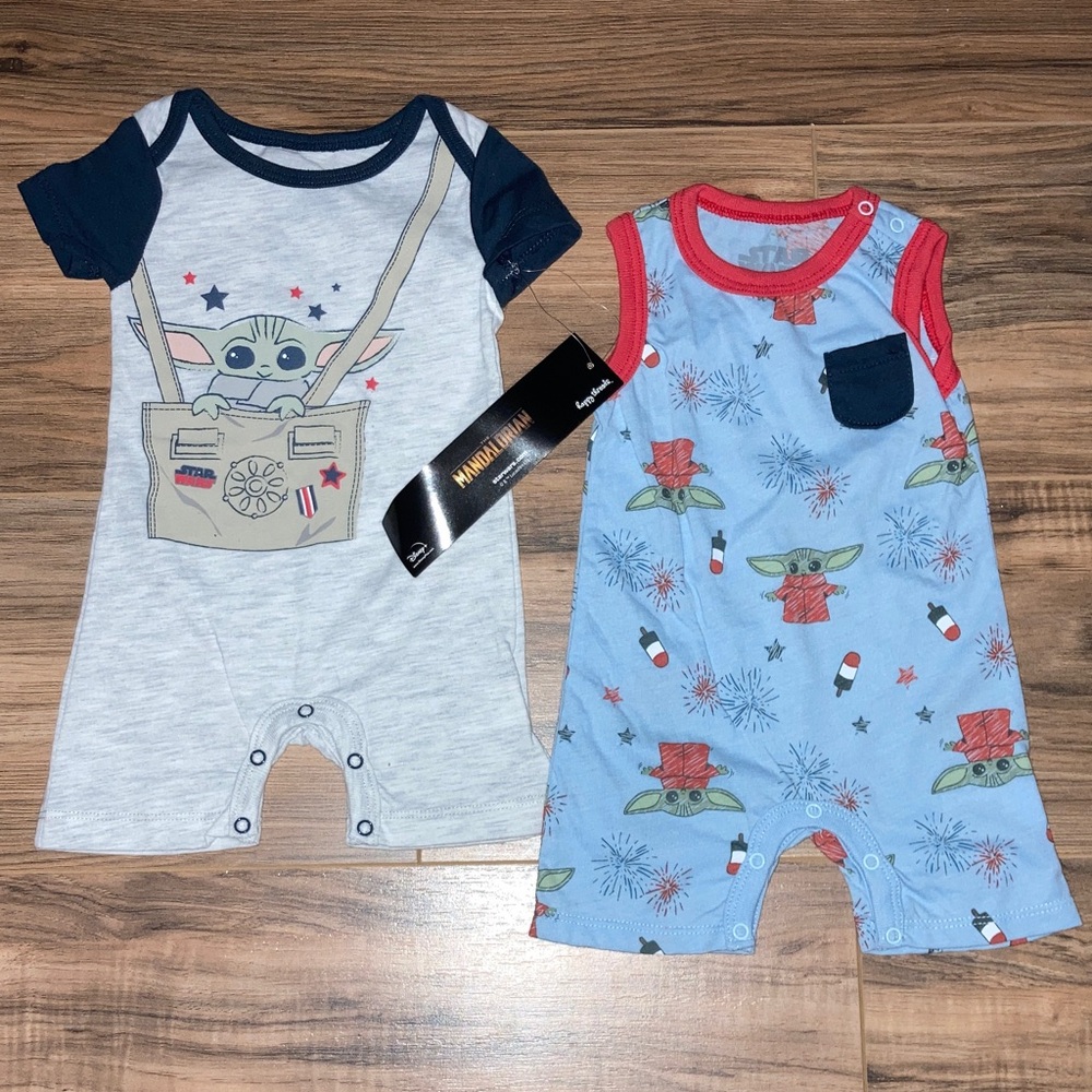 #119. 🆕 NWT - happy threads - STAR WARS Mandalorian - (2) Baby Boy Grogu Rompers